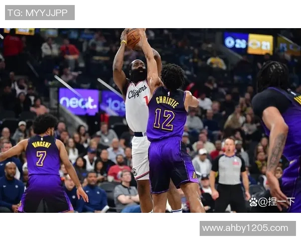 2013年NBA季后赛快船与灰熊第四场精彩对决回顾视频分析