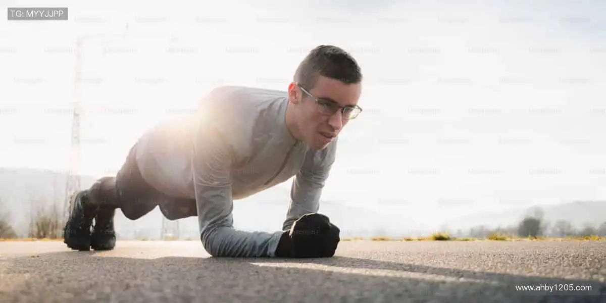 🎯 装备升级，战力翻倍！专业运动周边，为热爱保驾护航💪